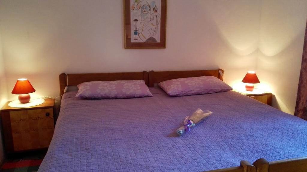 Apartment Vrulje Gornji Karin Buitenkant foto
