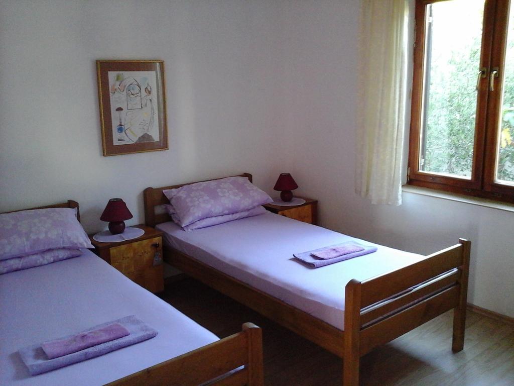 Apartment Vrulje Gornji Karin Buitenkant foto