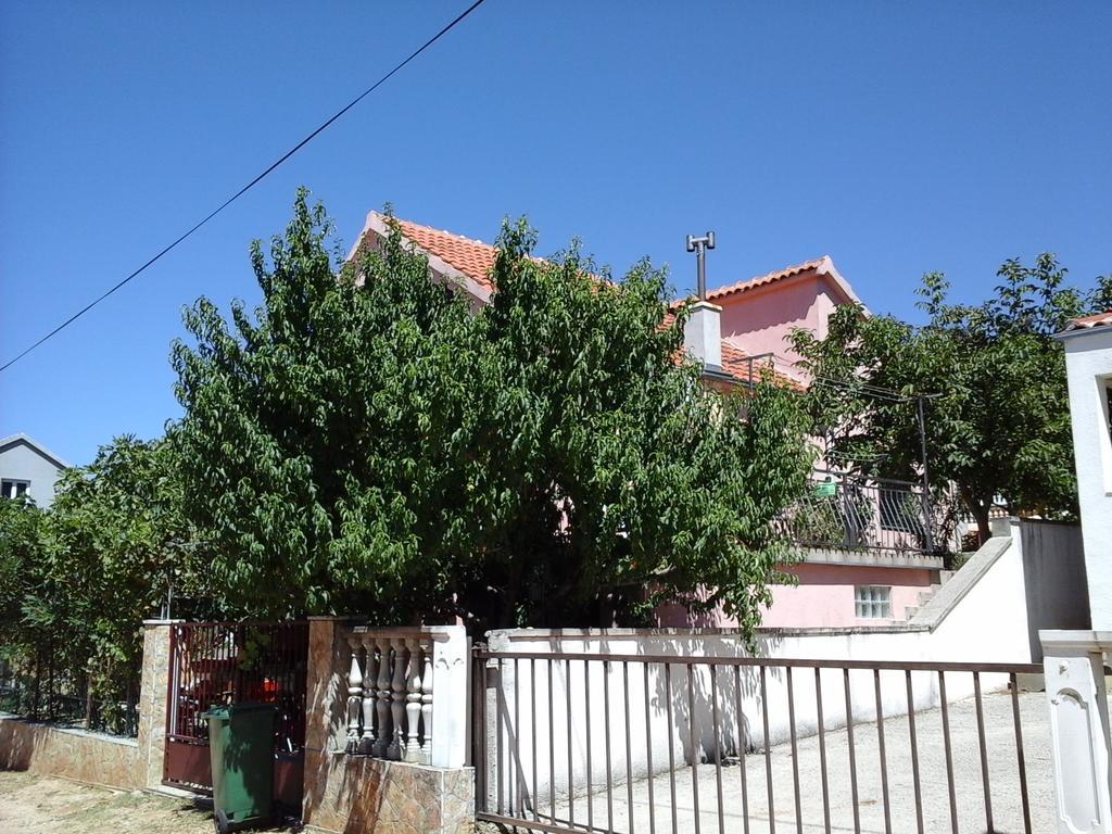 Apartment Vrulje Gornji Karin Buitenkant foto